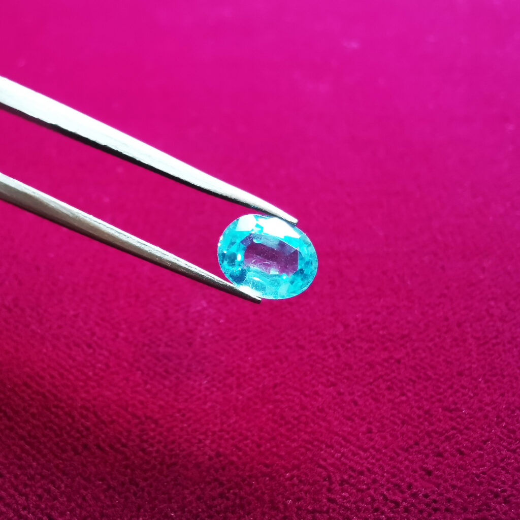 Apatite ovale